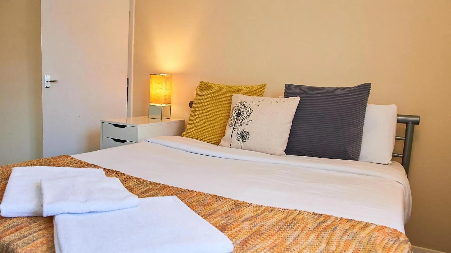 Marvelous House Min To Stratford Villa London United Kingdom